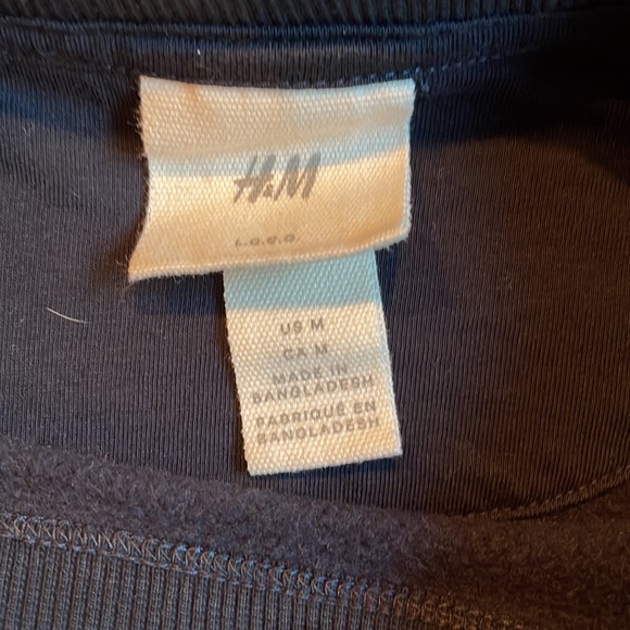 H&M crewneck sweater - Picture 2 of 3
